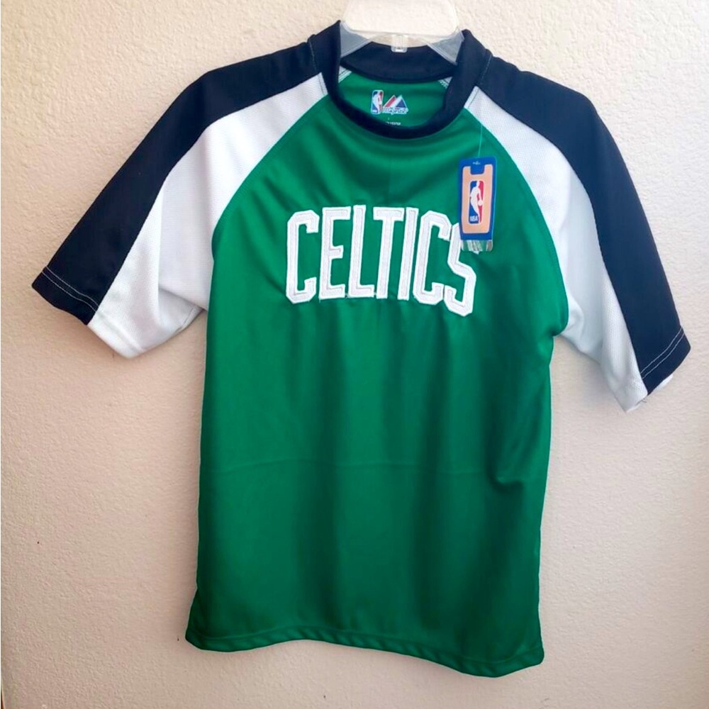 NWT Men’s Boston Celtics Official NBA Store Jersey Size Small